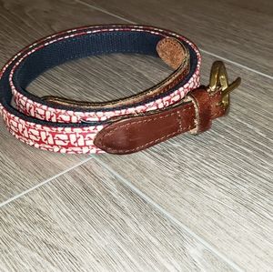 {Vineyard Vines} Belt